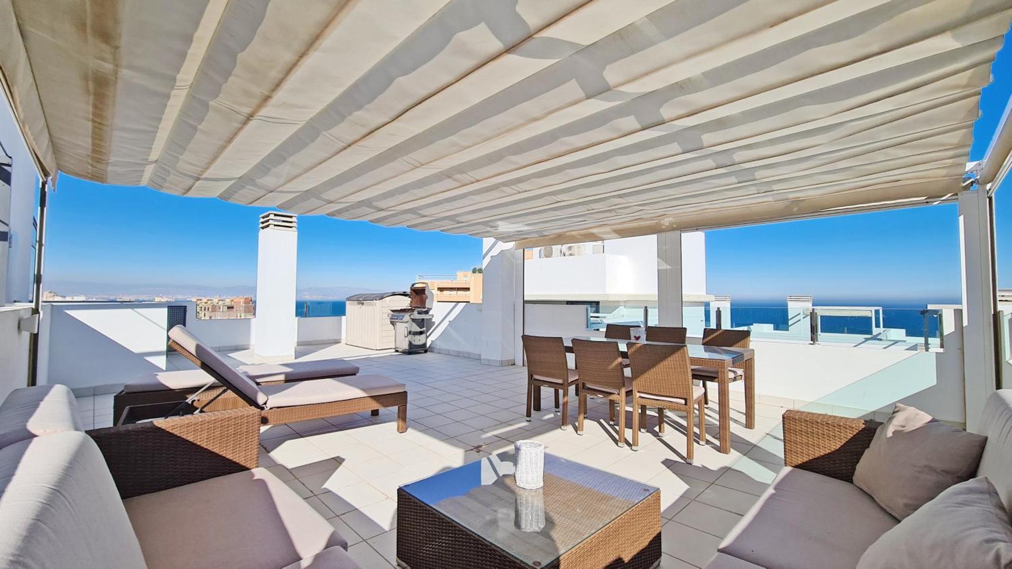 Beachfront Luxury Apartments By Nras Ареналес-дель-Соль Номер фото